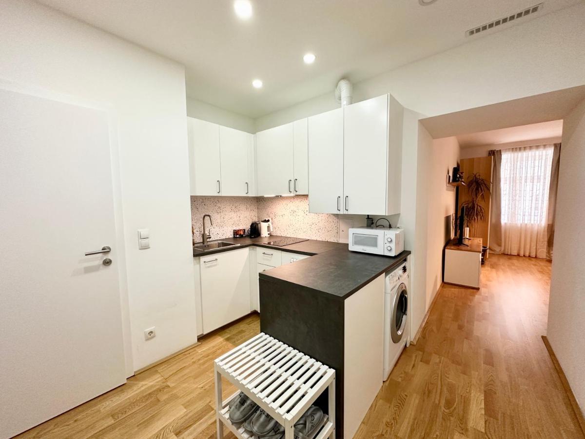 Book-A-Room Panda-Apartments فيينا المظهر الخارجي الصورة